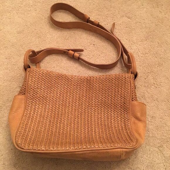 HOBO International Woven Sepia Sheila Crossbody - Picture 4 of 8